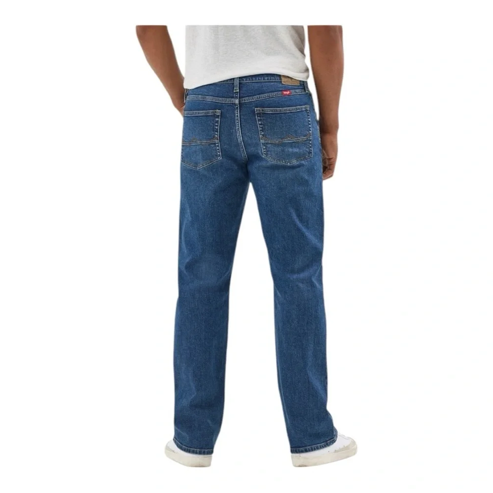 Wrangler - NWT -  Premium Blue Bootcut Jeans Timeless Design